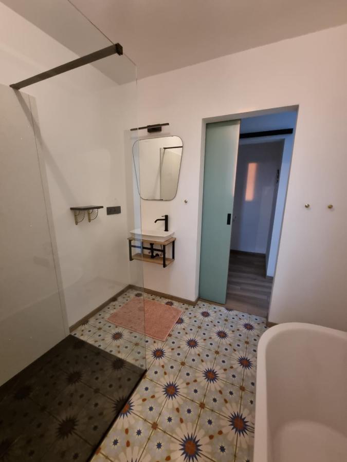 Cerf, Ouvre-Moi B&B Rochefort Eksteriør bilde